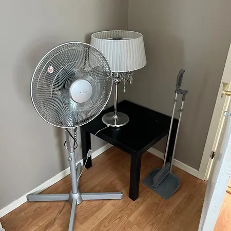 Sentralt I Gratis Parkering Daire