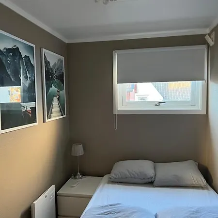 Sentralt I Gratis Parkering Apartamento *