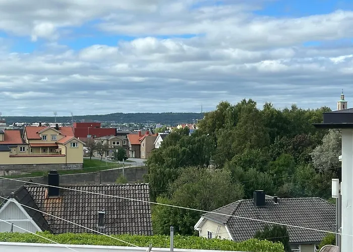 Appartamento Sentralt I Fredrikstad, Gratis Parkering Og Varmepumpe Med Ac