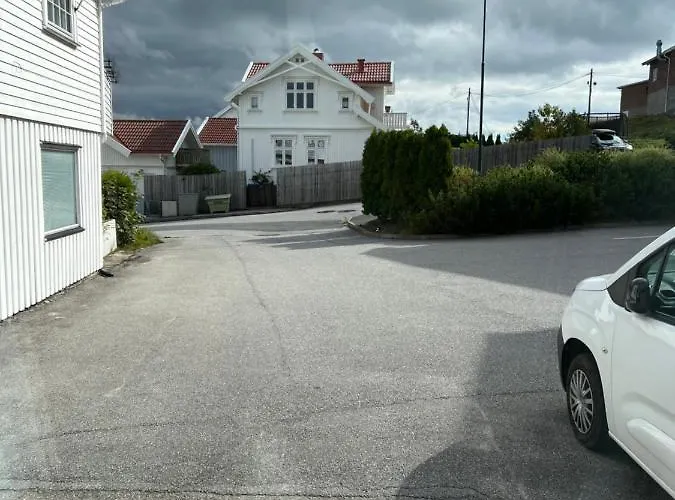 Sentralt I Fredrikstad, Gratis Parkering Og Varmepumpe Med Ac Appartamento *