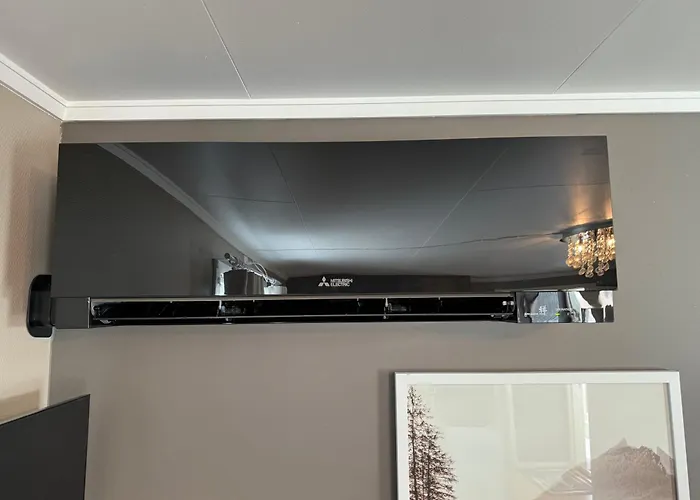 Sentralt I Fredrikstad, Gratis Parkering Og Varmepumpe Med Ac