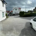Sentralt I Fredrikstad, Gratis Parkering Og Varmepumpe Med Ac Apartmán *